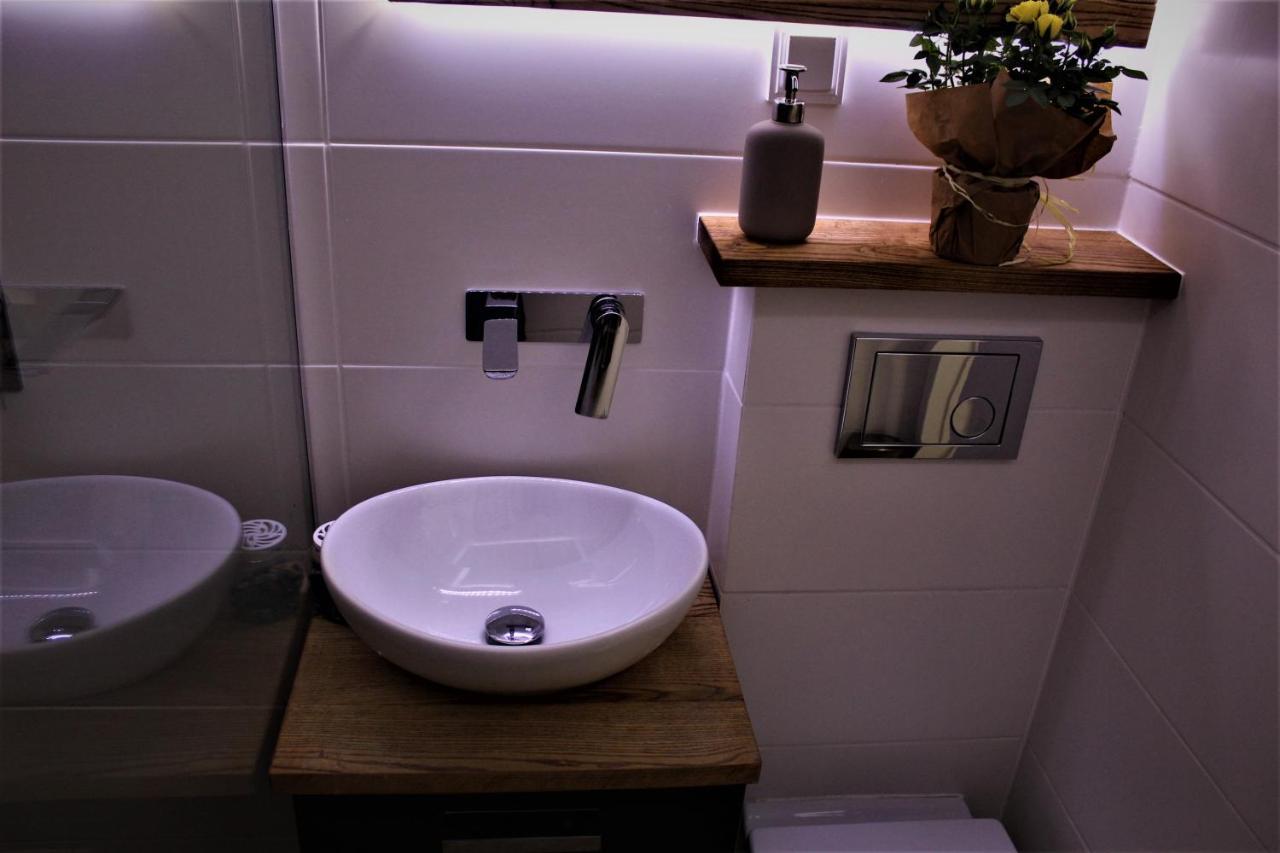 Apartament Przy Arsenale วรอตซวาฟ ภายนอก รูปภาพ