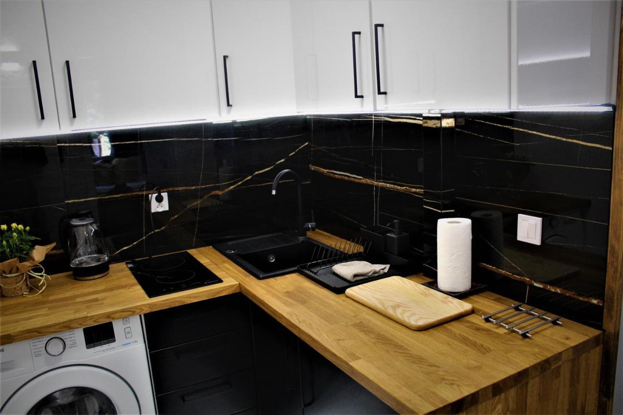 Apartament Przy Arsenale วรอตซวาฟ ภายนอก รูปภาพ